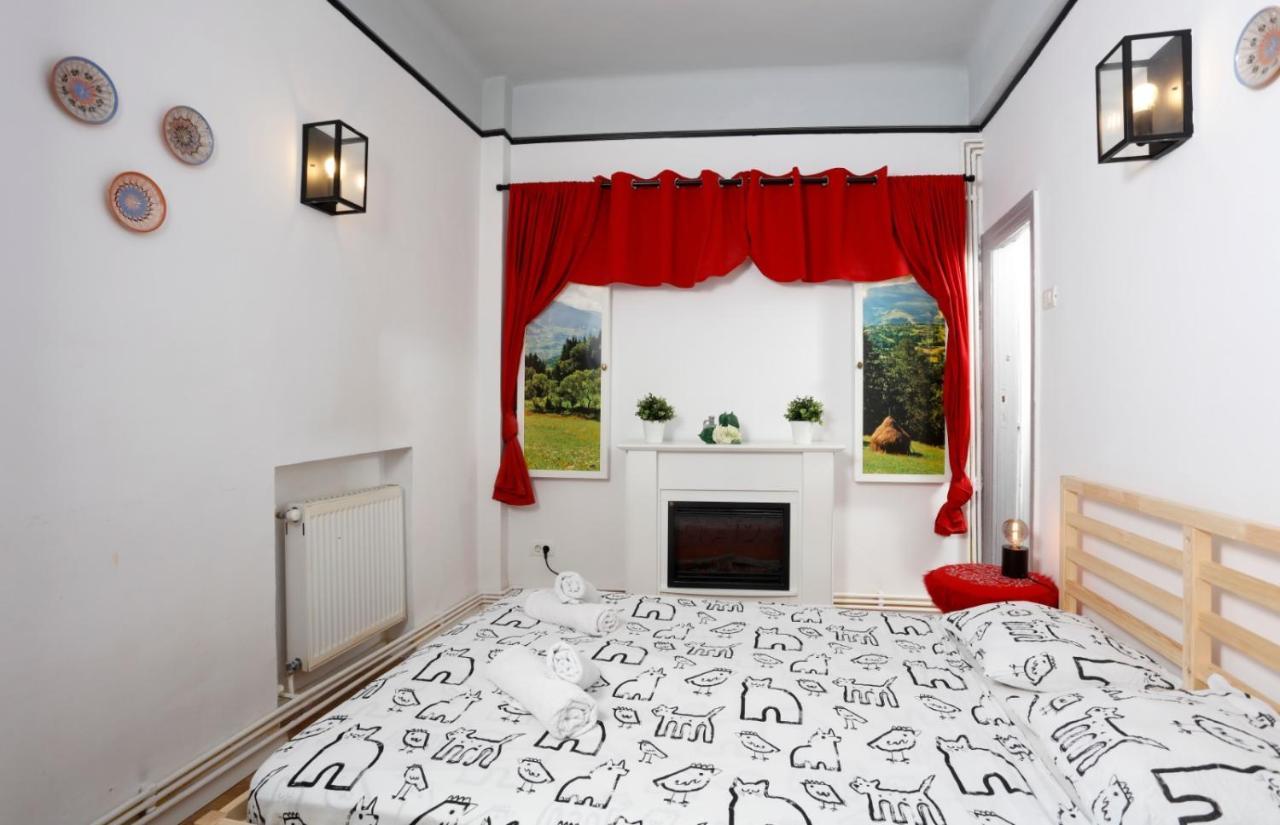 Traditional Modern 3 Bedroom Apartment In Center Bucharest Exterior photo
