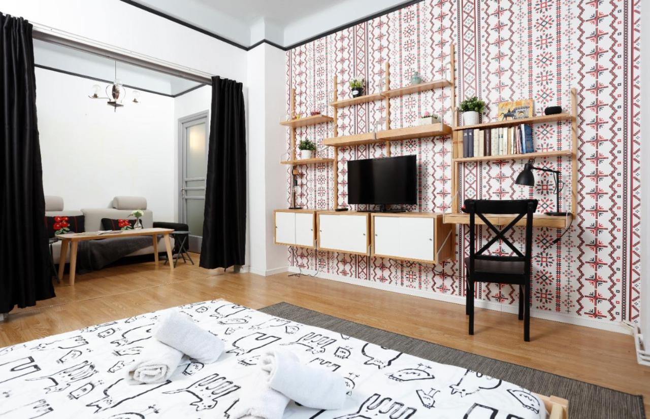 Traditional Modern 3 Bedroom Apartment In Center Bucharest Exterior photo